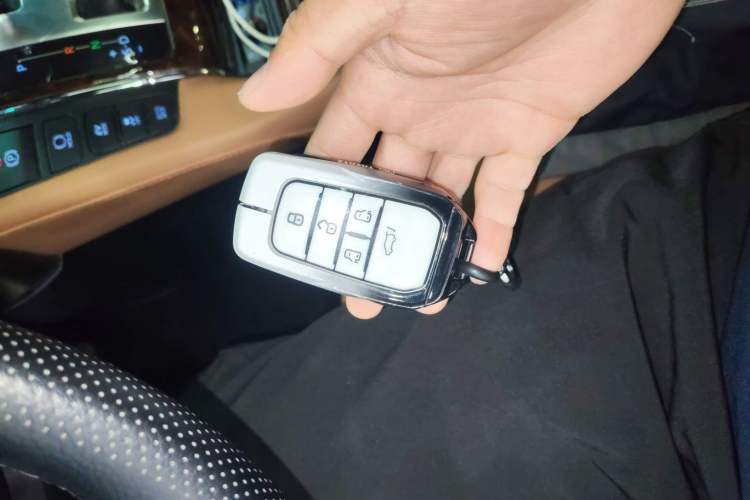 Used Toyota Alphard 2019 Dual-Engine 2.5L Luxury Edition