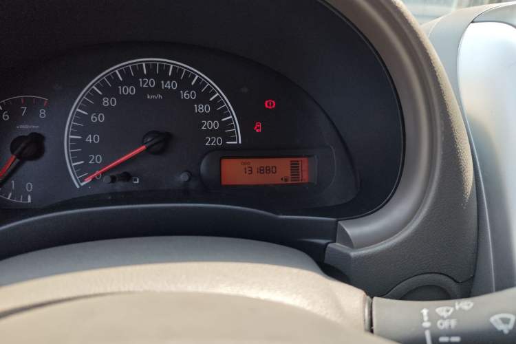 Used Nissan Sunny 2014 1.5XE Manual Elite Edition
