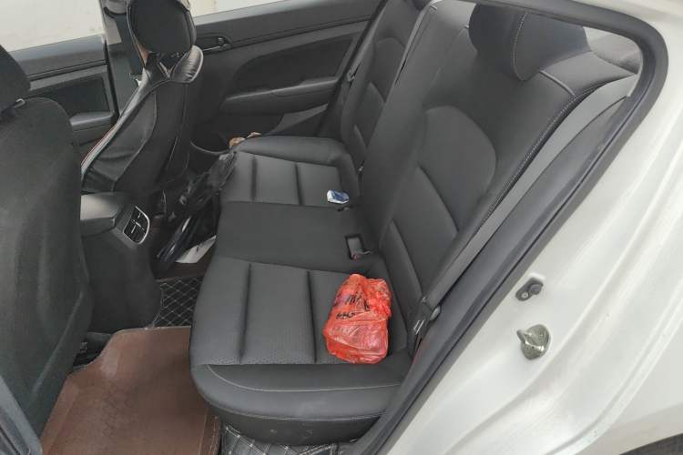 Used Hyundai Elantra (6th Generation / Lingdong) 2018 1.4T Dual-Clutch Xuan Dong · Dynamic Edition
