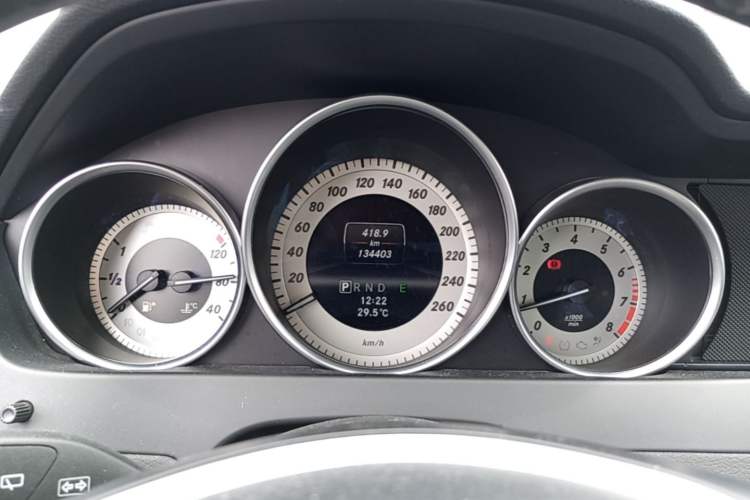 Used Mercedes-Benz C-Class 2011 C 200 Fashion Travel Edition
