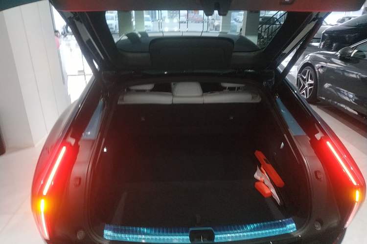 Used XPeng P7 2025 Model—702 Long Range Ultra