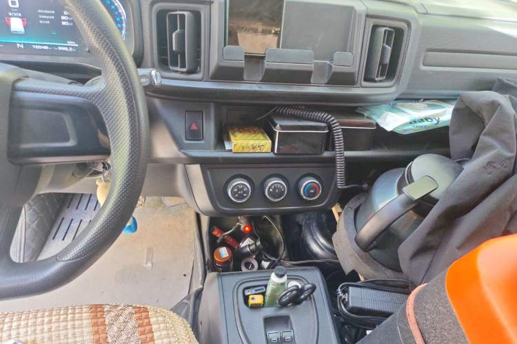 Used Karry Jiangtun E7 2024 Mingchuang 6-Seater Version
