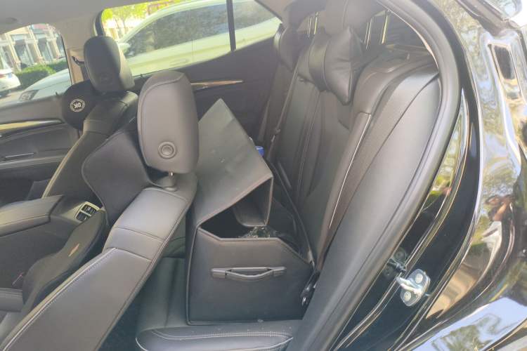 Used Buick Envision 2023 Encore S 652T Two-Wheel-Drive Luxury Model