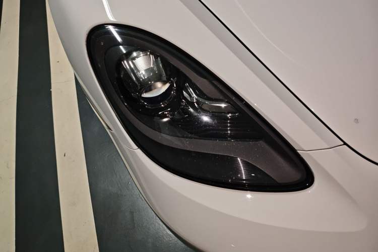 Used Porsche 718 2016 Cayman 2.0T Right Front Headlight