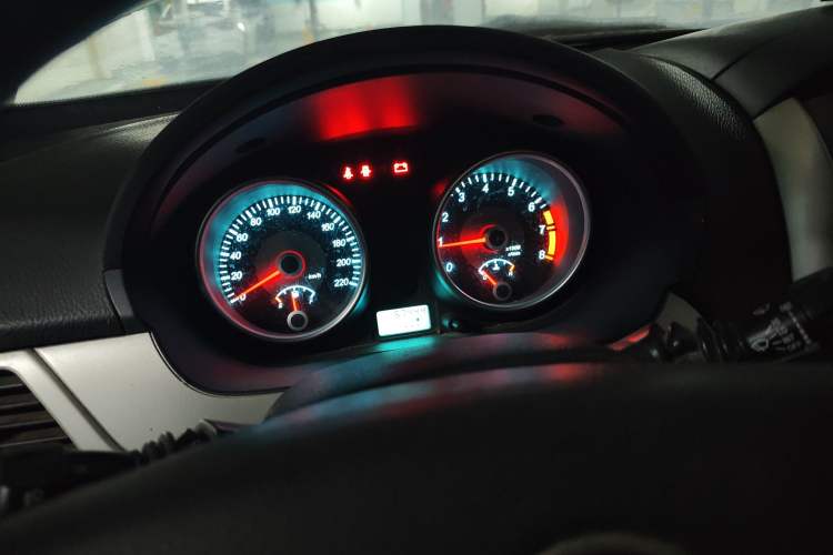 Used Buick Excelle 2013 1.5L Manual Classic Model