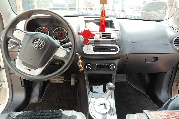 Used MG 3SW 2015 1.5L AMT Elite Model
