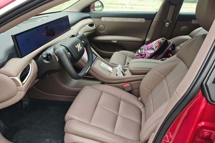 Used IM L6 2025 Pro Max model Left Front Seat