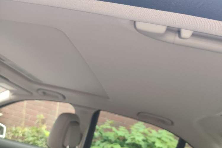 Used Mercedes-Benz C-Class 2011 C 200 CGI Fashion Model