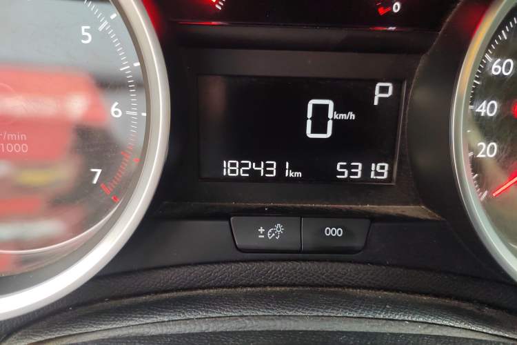 Used Peugeot 408 2016 1.6T Automatic Luxury Edition Odometer Close Up