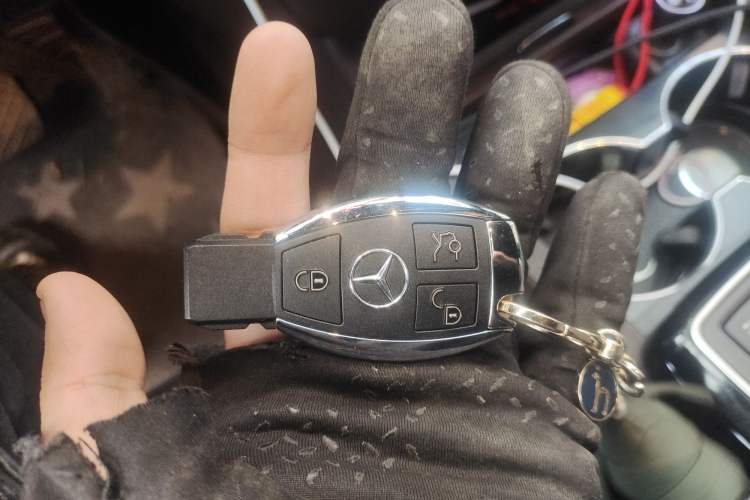 Used Mercedes-Benz GLE 2017 GLE 320 4MATIC Dynamic Model Interior 1