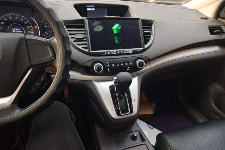 Used Honda CR-V 2013 2.0L 2WD Classic Edition Audio And AC Panel