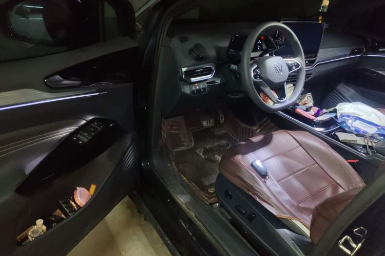 Used Volkswagen ID.4 CROZZ 2024 Pure Edition Limited Edition Driver Seat