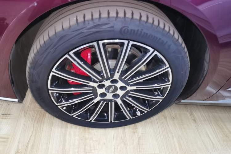 Used Chery Fulwin A9L 2025 Model, Four-Wheel Drive High-Energy Peak Edition