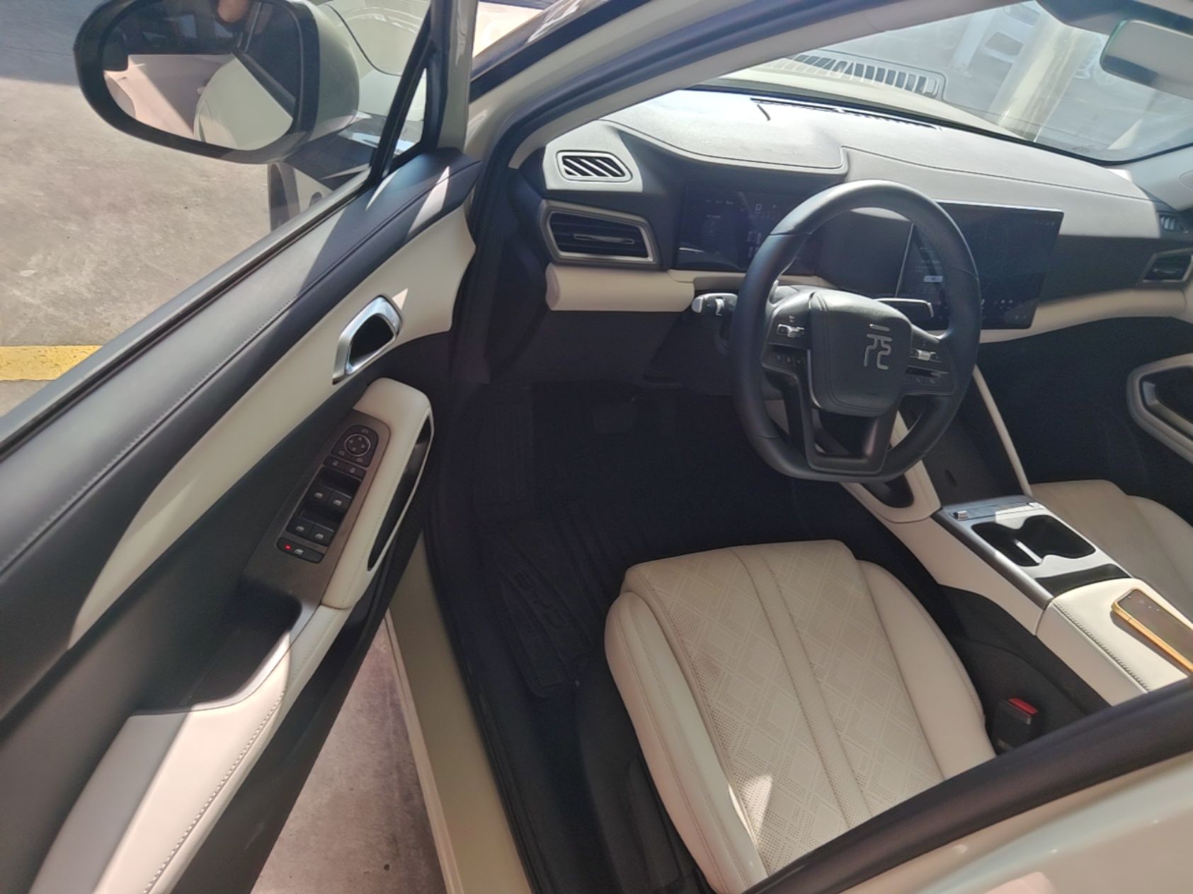 BYD Yuan UP 2025 Intelligent Driving Version 401 KM Dynamic Edition — снимка 18