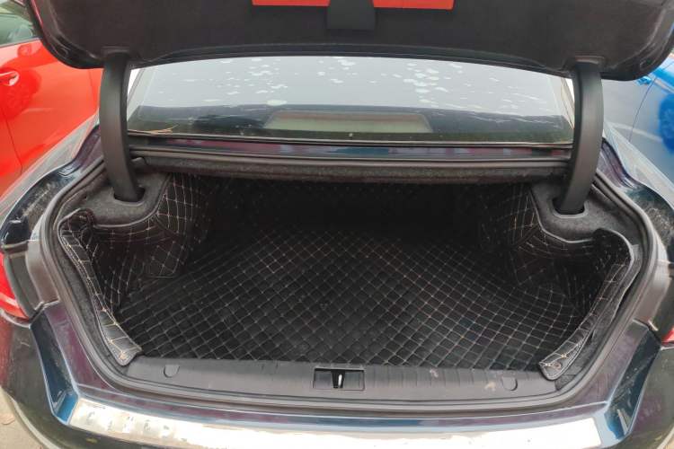 Used Geely Auto Emgrand GT 2017 2.4L Luxury Model