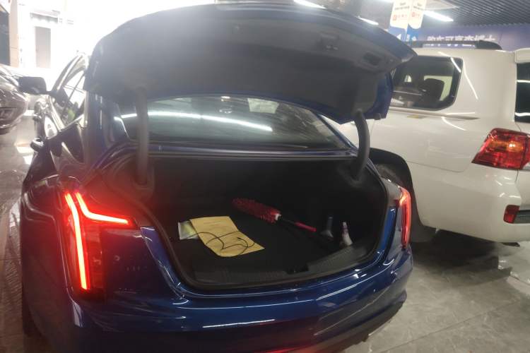 Used Cadillac CT5 2021 28T Luxury Model Trunk