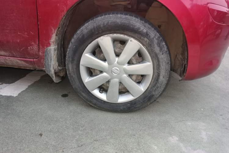 Used Nissan March 2010 1.5L Manual E-Xuan Edition Right Front Wheel Hub