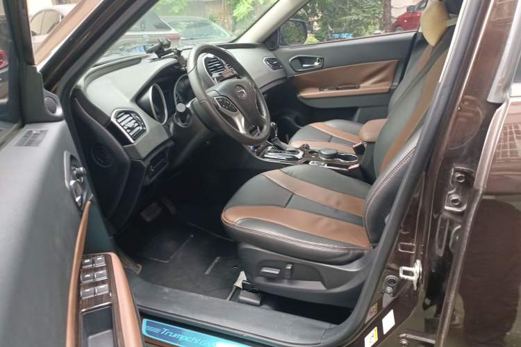 Used GAC Trumpchi GS5 Super 2016 1.8T Automatic Two-Wheel Drive Anniversary Edition
