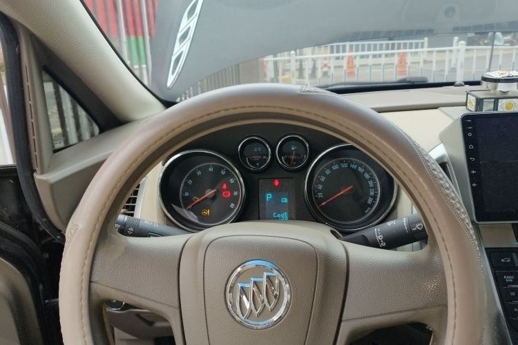 Used Buick GT 2013 GT 1.6L Automatic Comfort Edition Instrument Cluster