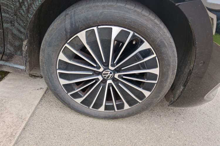 Used Volkswagen Magotan 2024 380TSI DSG Prestige Edition DaMai Package
