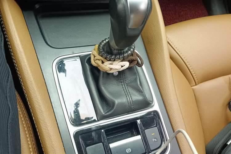 Used BYD Song MAX 2018 1.5T Automatic Smart Connect Elite Model with 6 Seats