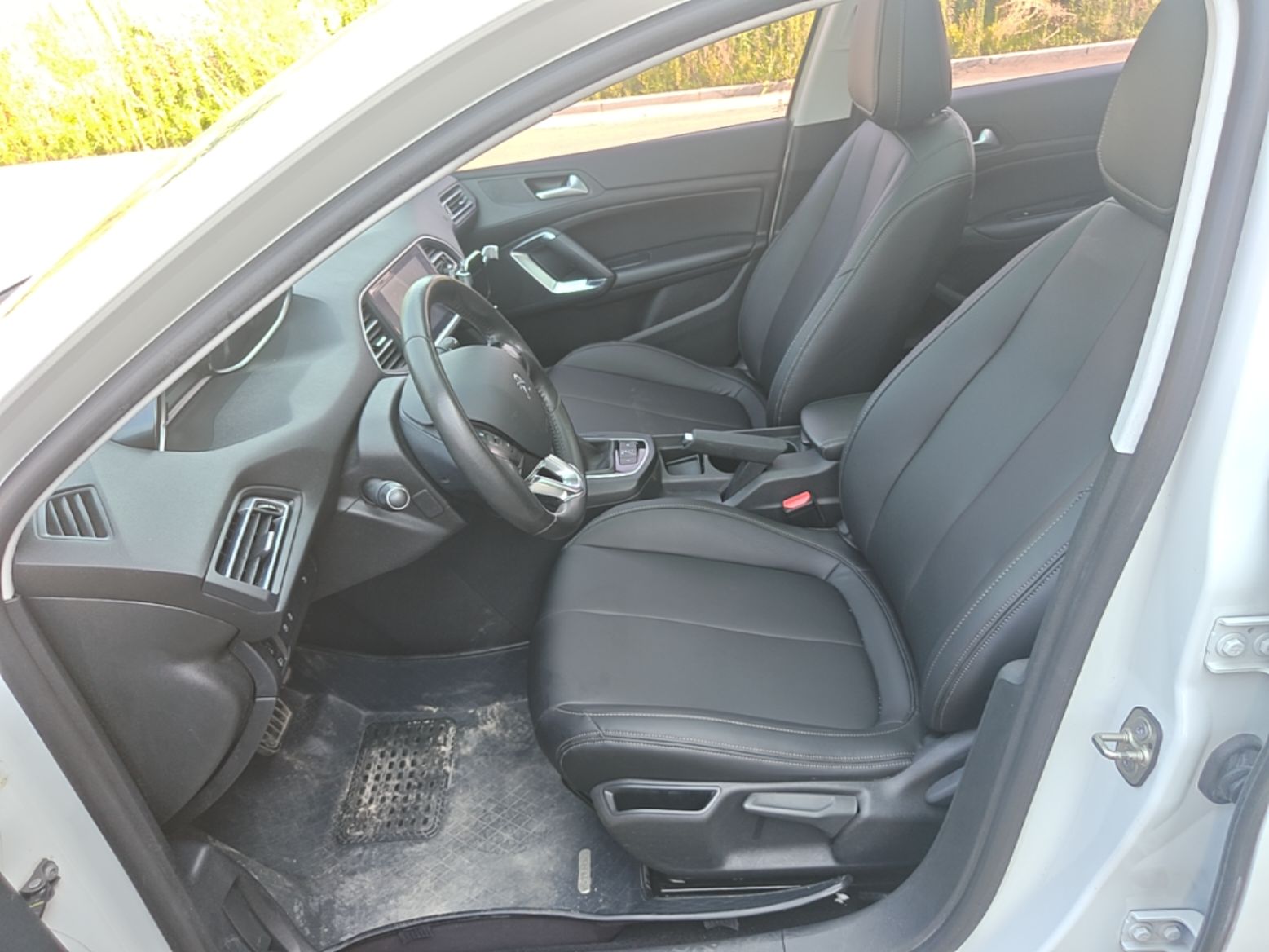 Interior delantero