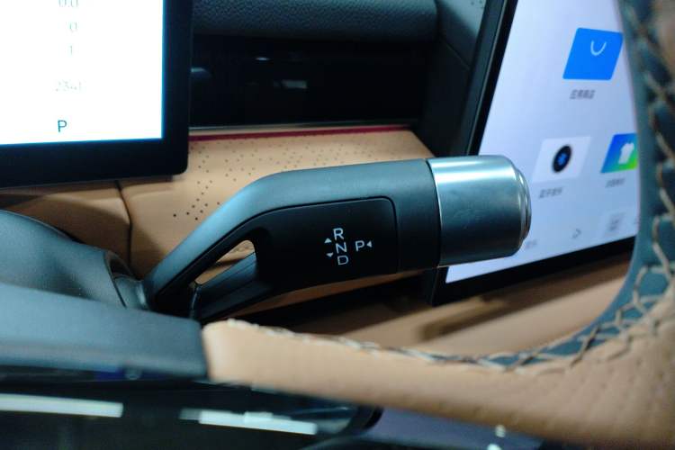 Used Geely Galaxy Galaxy 8 2025 130km EM-i Deluxe Edition