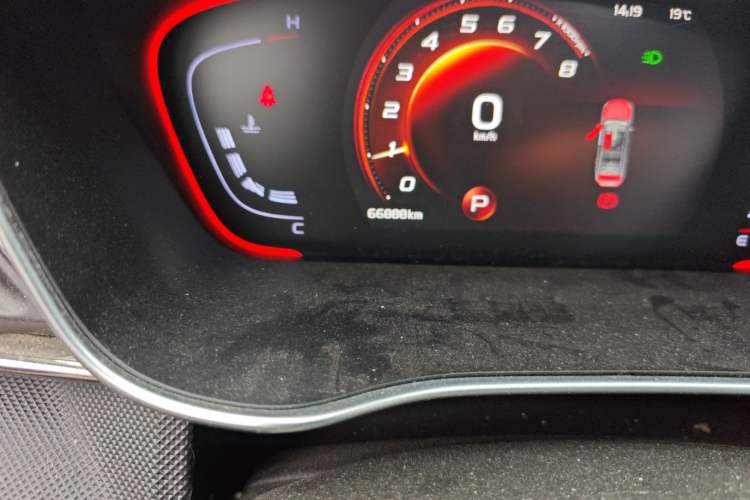 Used Geely Auto Binray 2019 200T DCT Binzhi Edition Odometer Close Up