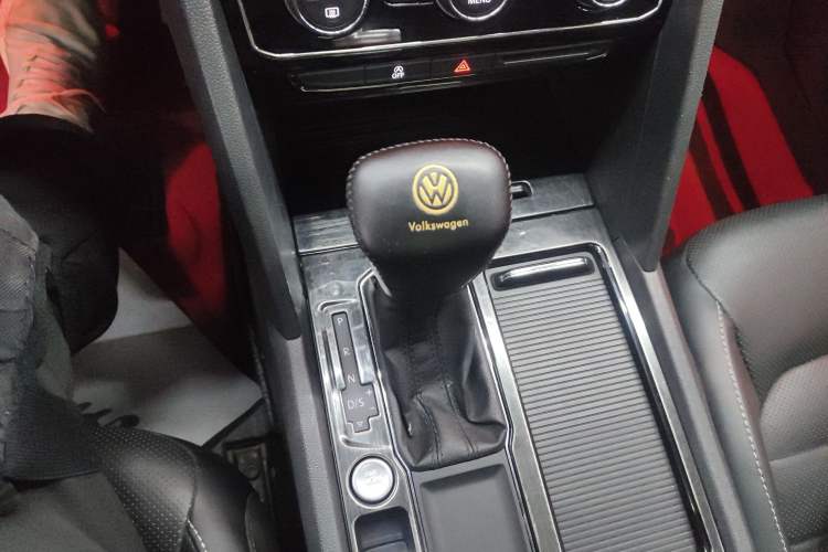 Used Volkswagen Teramont 2019 330TSI Two-Wheel-Drive Luxury Edition China V Standard