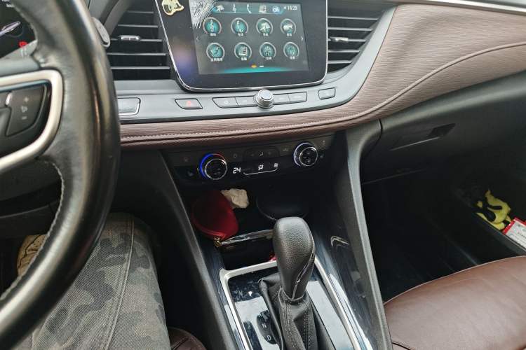 Used Buick GL6 2018 18T 6-Seater Luxury Model
