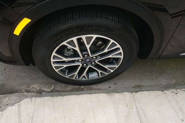 Used Ford Escape 2020 EcoBoost 245 Two-Wheel Drive Smart & Enjoyment Model