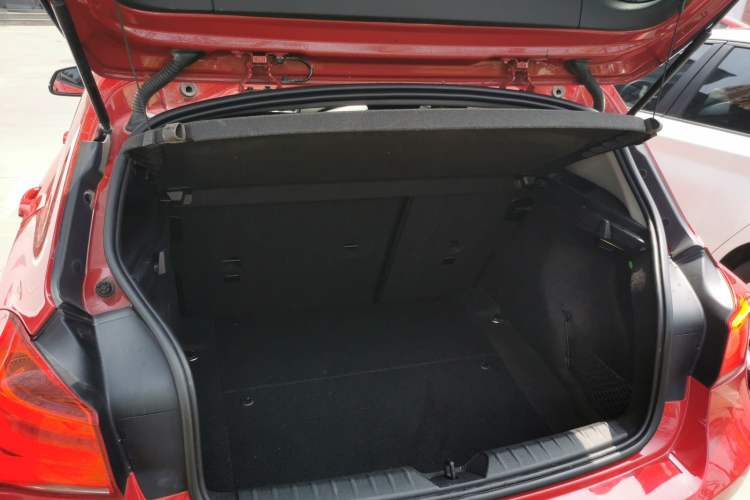 Used BMW 1 Series 2015 118i Leading Model