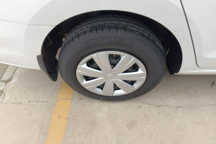 Used Volkswagen Jetta 2017 1.5L Manual Fashion Edition