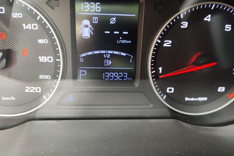 Used MG ZS 2017 1.5L Automatic Luxury Edition
