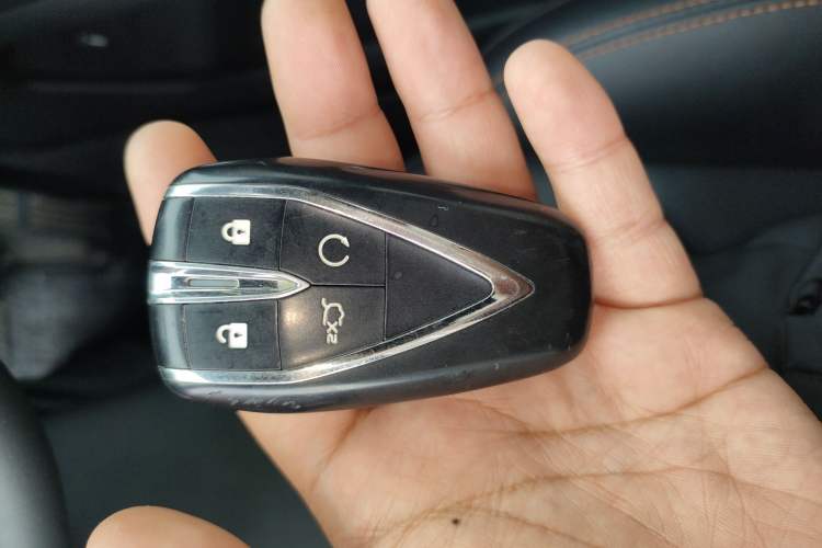 Used CHANGAN UNI-V 2022 1.5T Prestige Version Vehicle Key