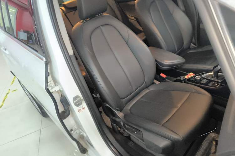 Used BMW 2 Series Gran Tourer 2019 220i Leading Model
