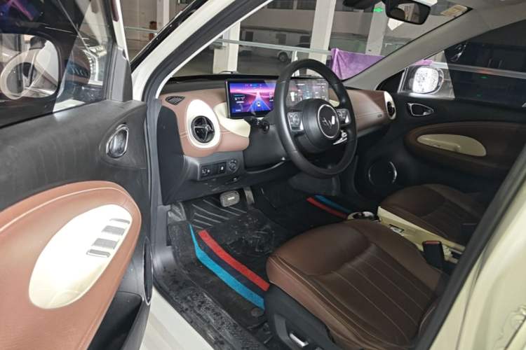 Used Wuling Bingo 2023 410 km Lingxi Deluxe Edition
