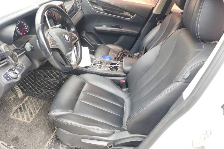 Used BYD Song MAX 2018 1.5T Automatic Smart Connect Luxury 6-Seater
