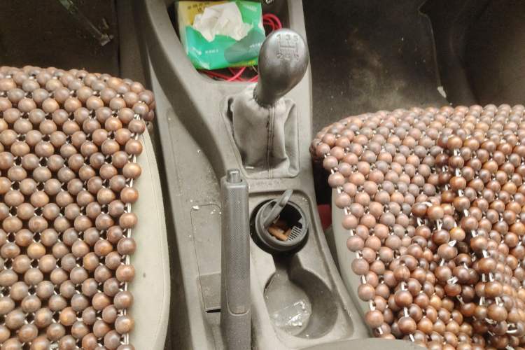 Used Wuling Rongguang V 2016 1.2L Standard Version