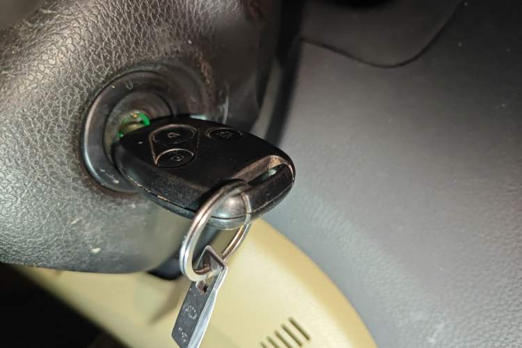 Used Haval H6 2011 2.0L Manual Two-Wheel Drive Elite Version