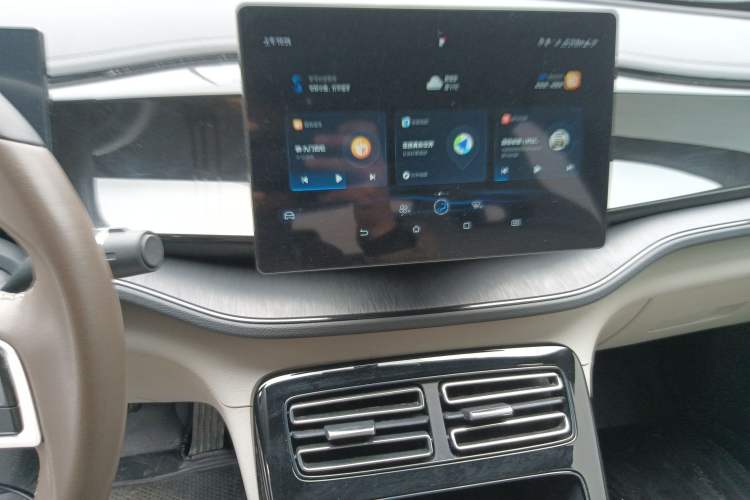 Used BYD Qin PLUS 2024 HONOR Edition DM-i 55KM Leading Model
