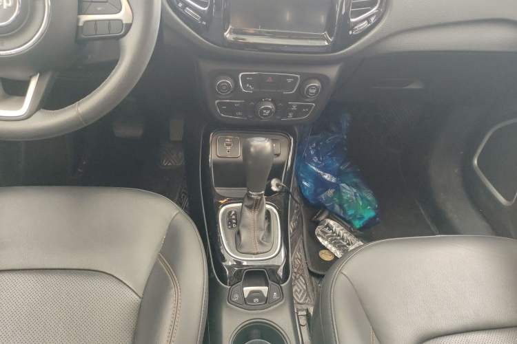 Used Jeep Compass 2020 220T Automatic Elite Edition
