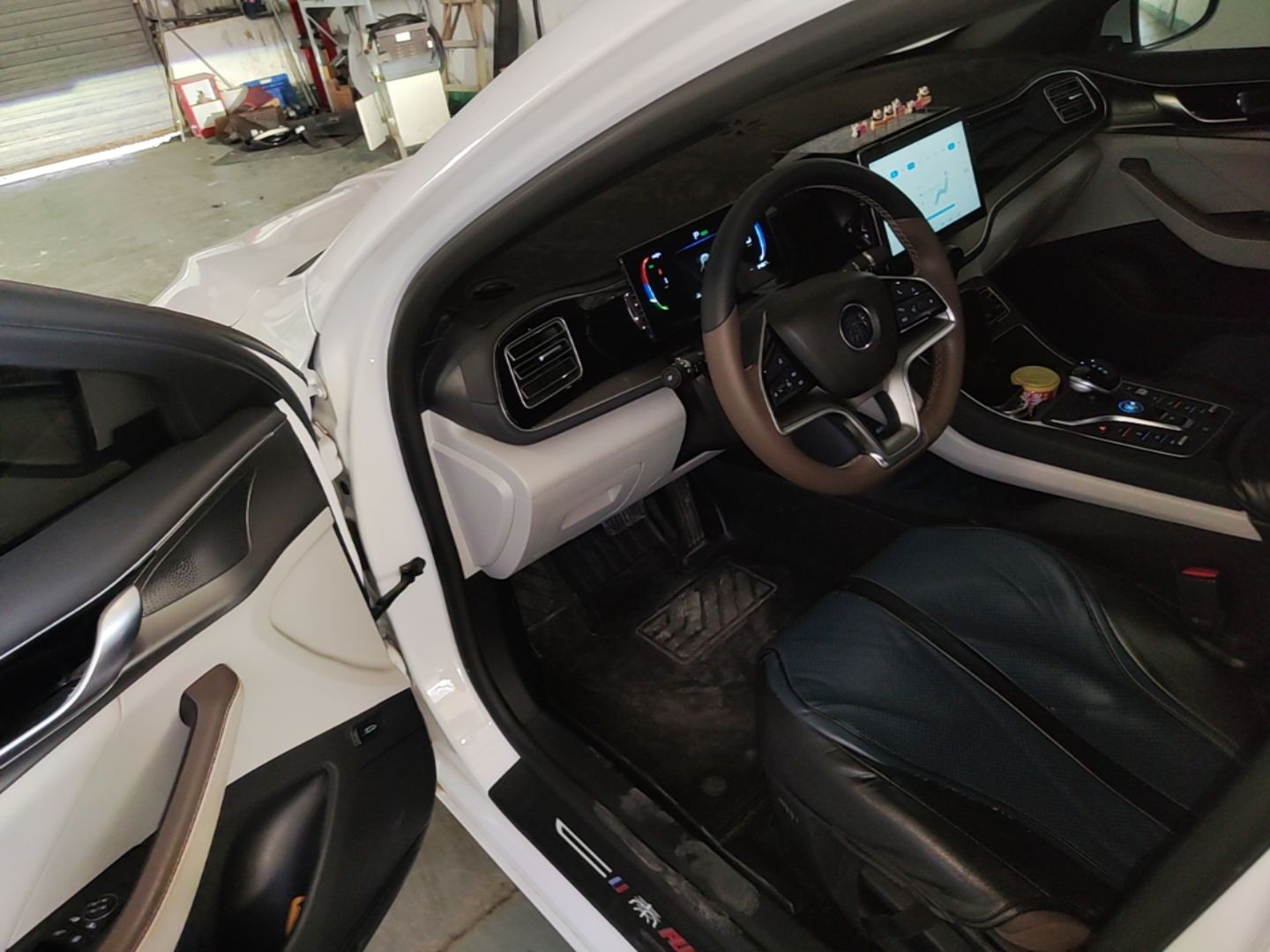 BYD Qin PLUS 2023 Champion Edition EV 510KM Leading Model — снимка 18
