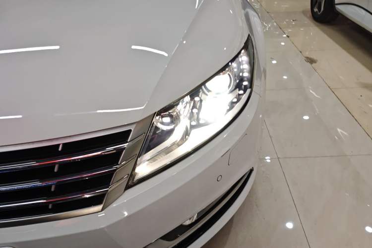 Used Volkswagen FAW-Volkswagen CC 2016 1.8TSI Prestige Model Left Front Headlight