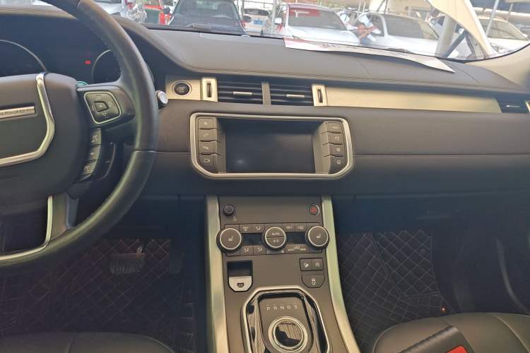 Used Land Rover Range Evoque 2017 2.0T British-Style Prestige Edition