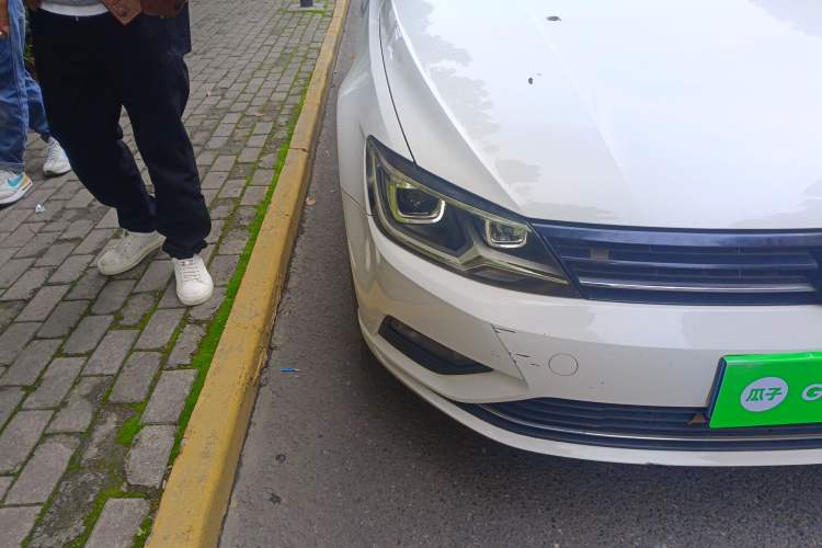 Used Volkswagen Lamando 2018 280TSI DSG Comfort Edition
