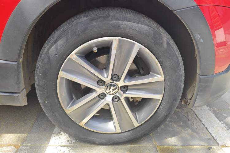 Used Volkswagen Polo 2012 1.6L Cross Polo Automatic Transmission
