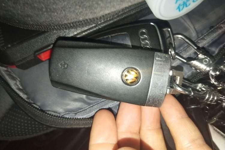 Used Volkswagen Passat 2019 330TSI Prestige Edition China V Standard Vehicle Key