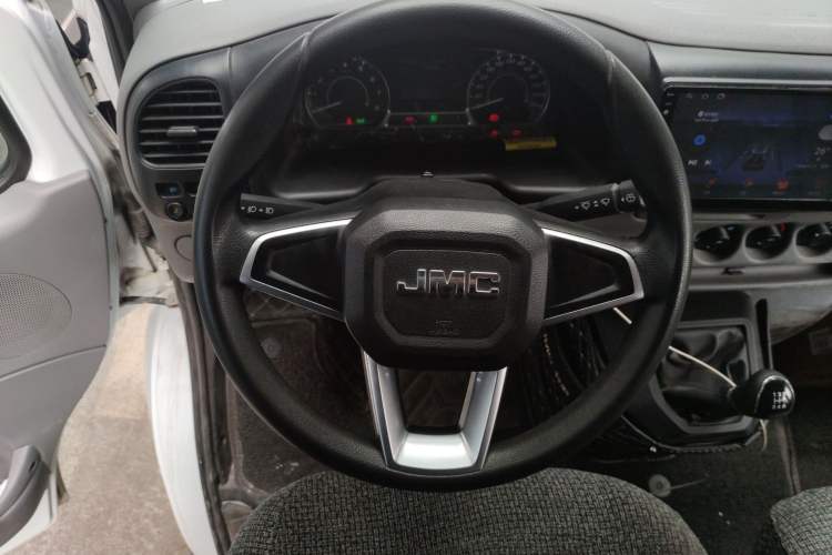 Used JMC Transit 2021 2.8T Space King Taurus Short Wheelbase Mid-Height 6-Seater Diesel Euro VI JX493