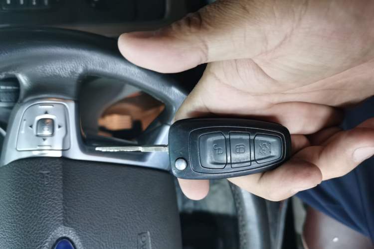 Used Ford Mondeo 2013 2.3L Fashion Edition Vehicle Key